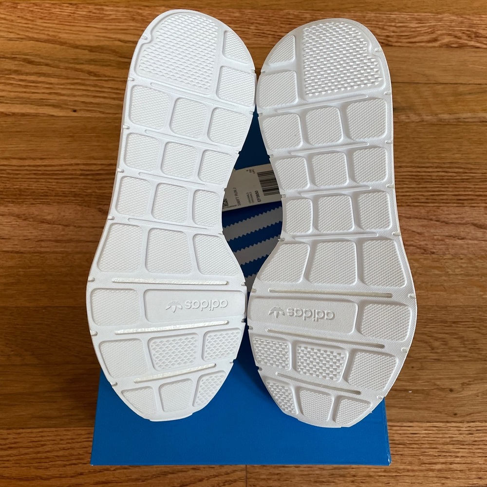 Adidas Swift Run Blue / White Shoes - Picture 6 of 7